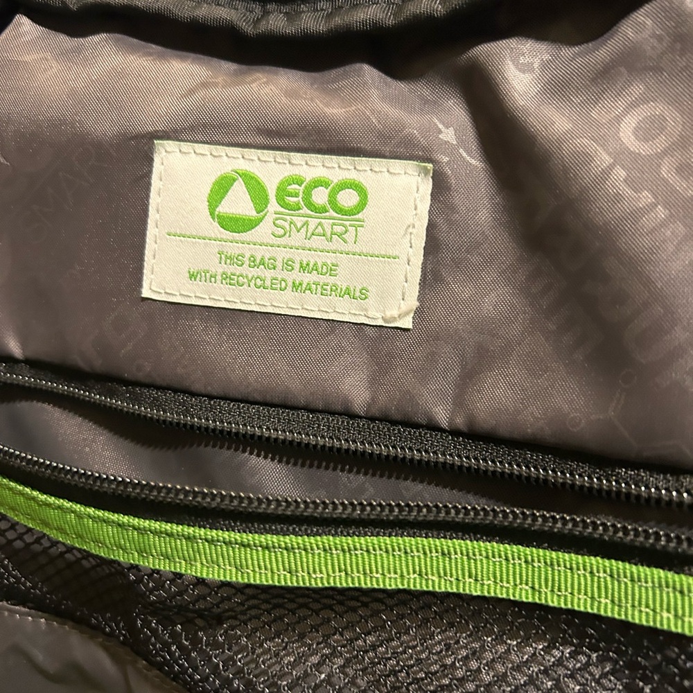 Targus Backpack - image 4